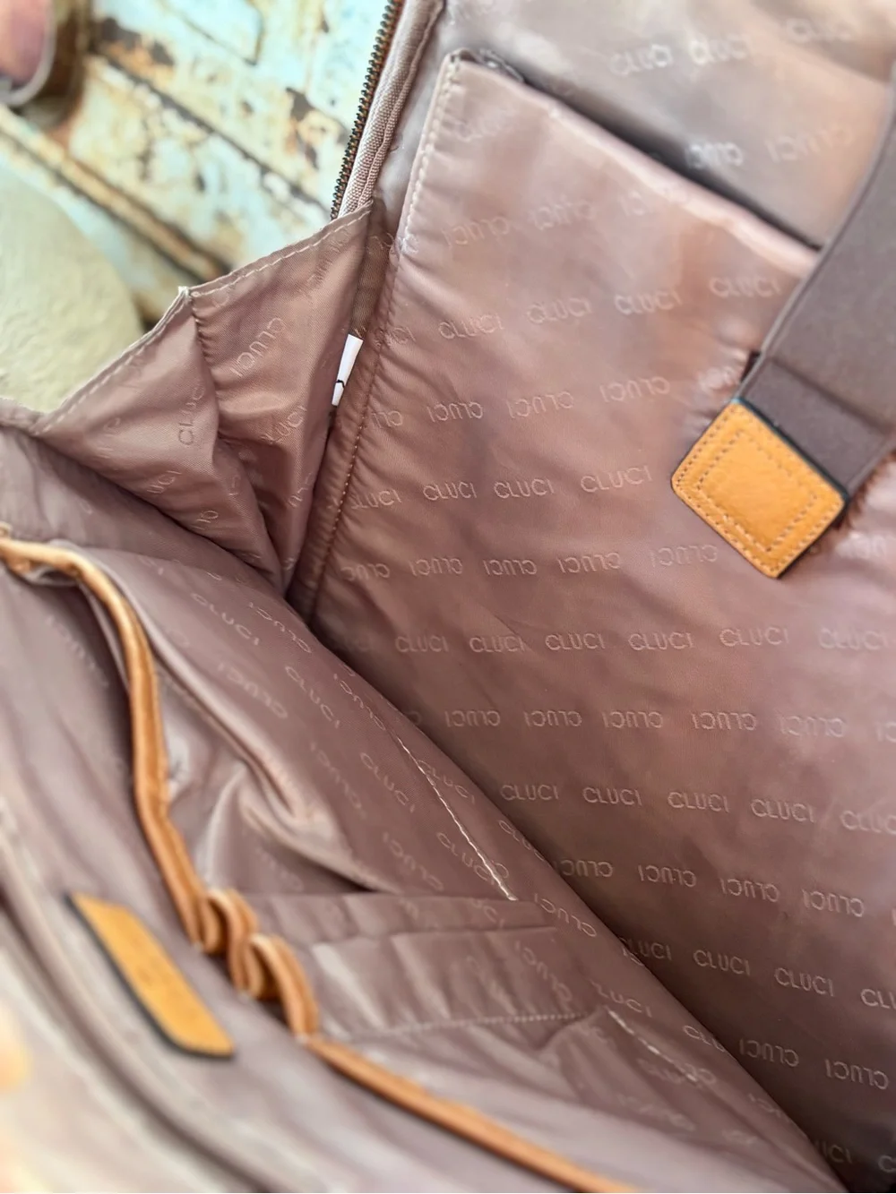 Cluci premium tan